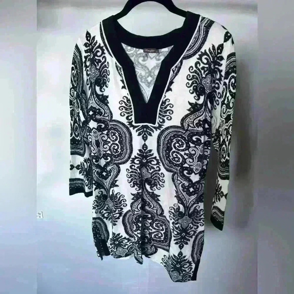 J. McLaughlin Tops - J. McLaughlin Paisley Top